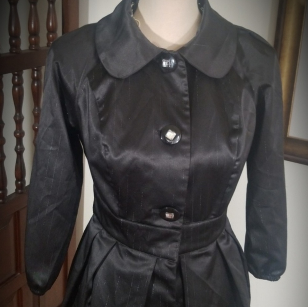 Fabulosity Black Button Front Long Sleeve Trench Coat Jacket. M - Picture 3 of 8